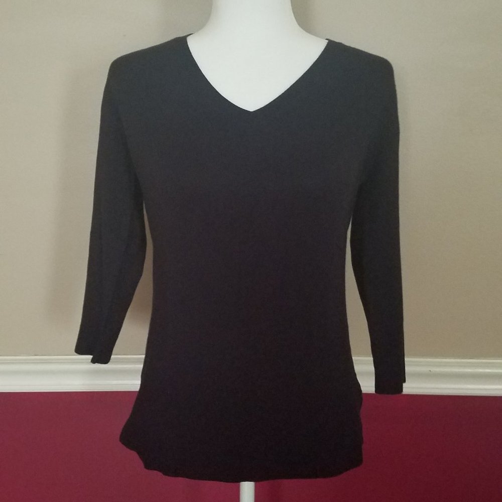 525 America Womens V-Neck Sweater - Dark Navy NWT